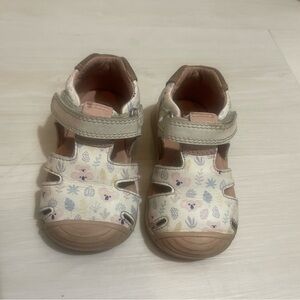 Baby girl shoes